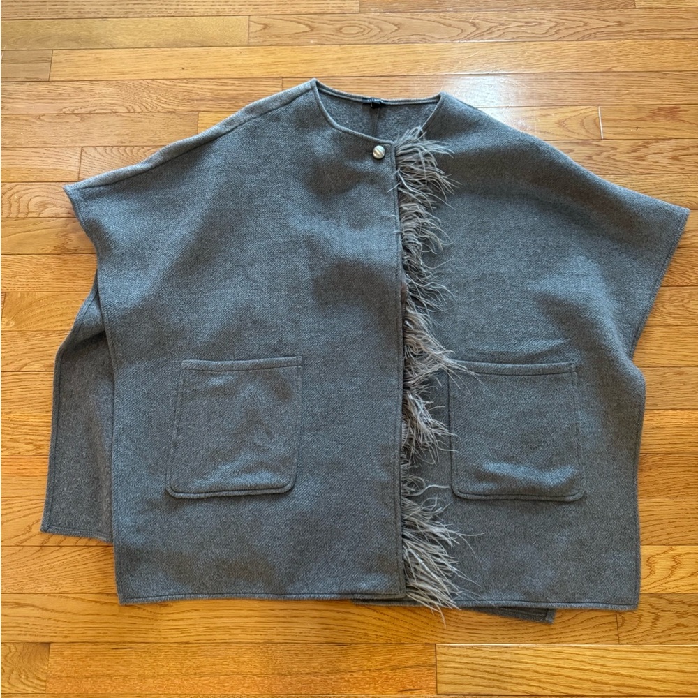 Talbots Soft Gray Knit Cape - Picture 1 of 4